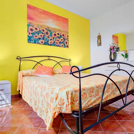 度假居 Casa Bouganvillea 圣特奥多罗